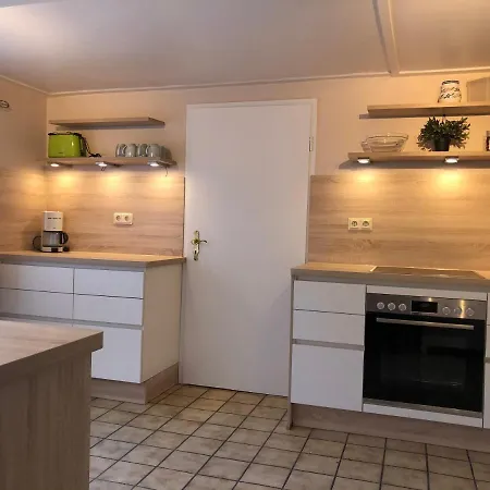 Grosszuegiges Reetdachhaus An Der Nordsee Holiday home